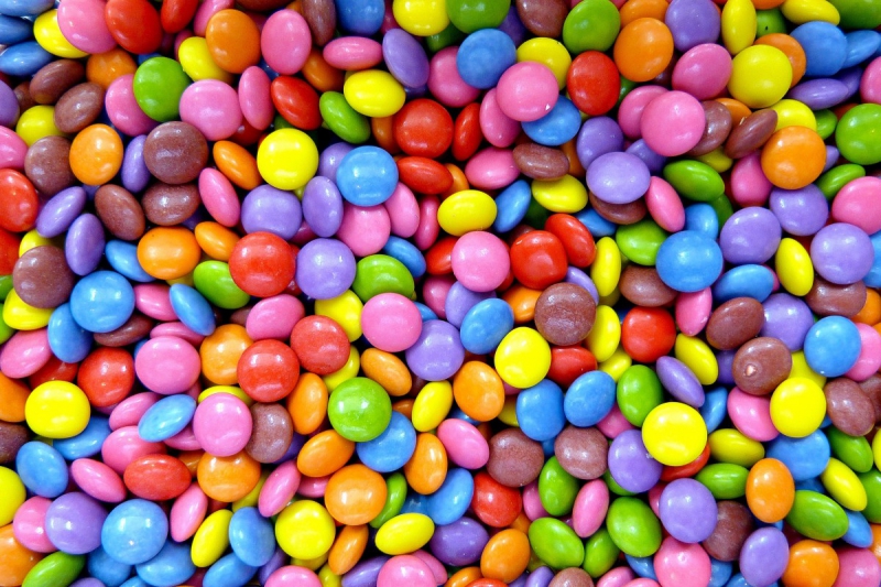 confiserie-VARAGES-min_smarties_confectionery_lenses-1150911